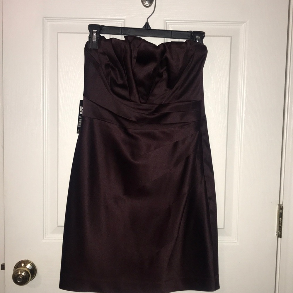 Express dress - Picture 2 of 3